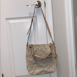 White/Beige Michael Kors bag